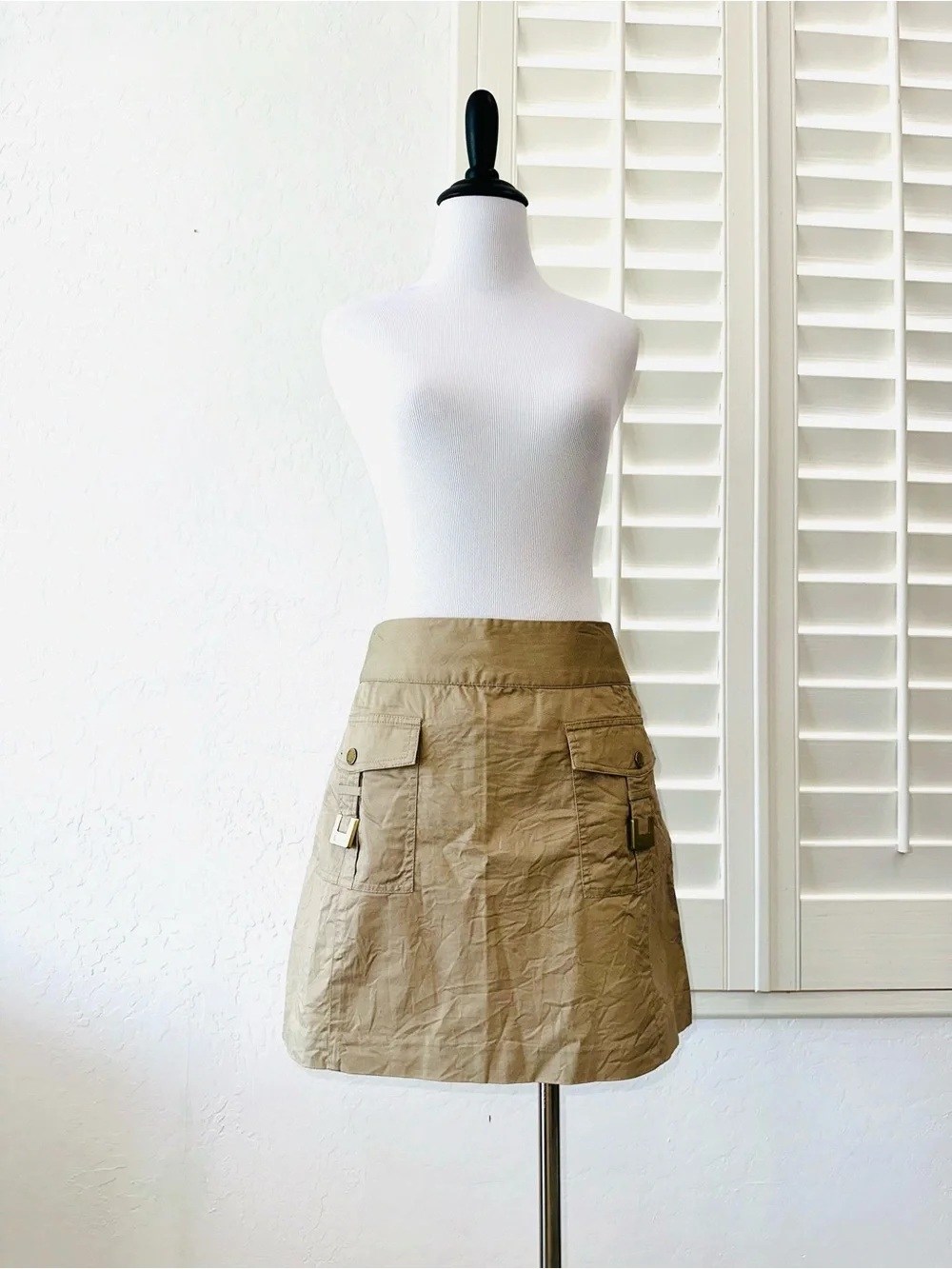 MICHAEL KORS 14~KHAKI UTILITY CARGO MINI SKIRT~FRONT FLAP POCKETS GOLD DETAILS